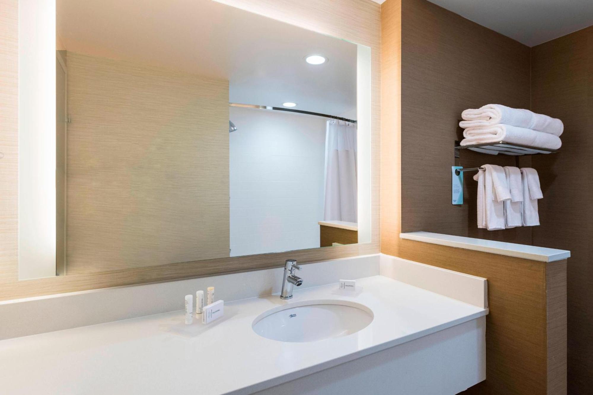 Fairfield Inn & Suites By Marriott Dallas Waxahachie Bagian luar foto